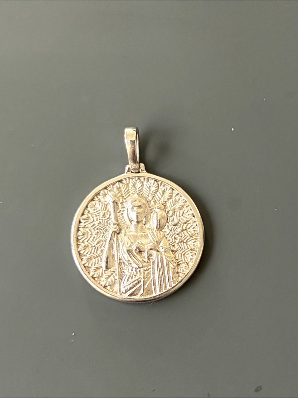 Awe Inspired Hera Pendant